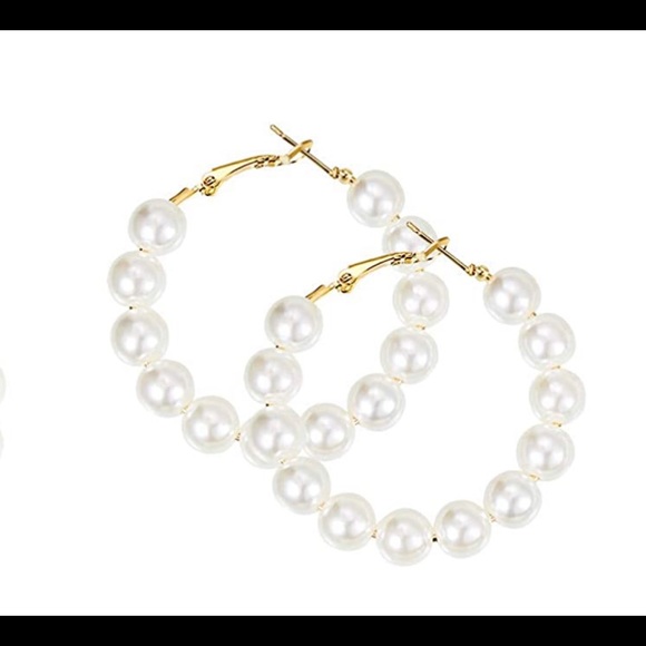 Faux Pearl Hoop Earrings Circle - Picture 4 of 7